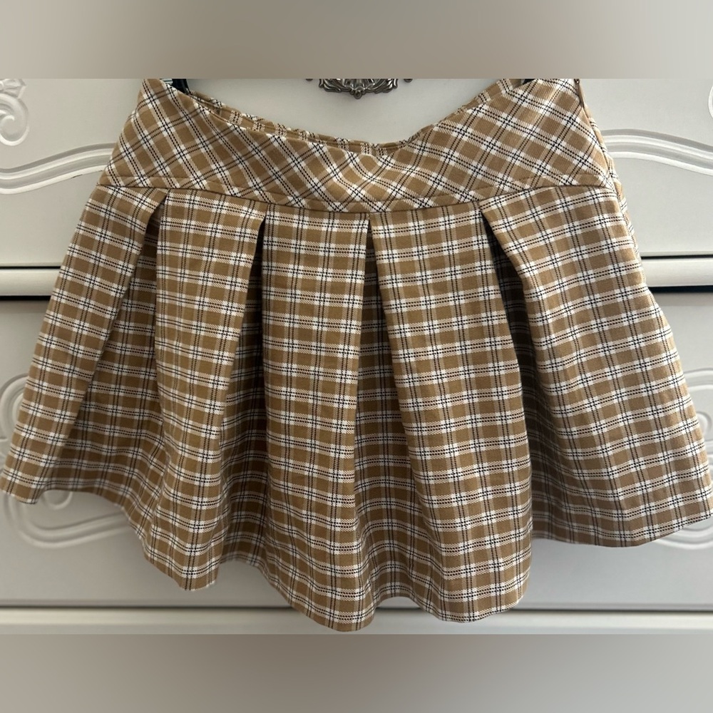Zara Tan Plaid Pleated Skirt